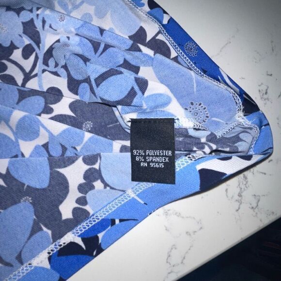 Rafaella Blue & White Floral Blouse - Size Small - Picture 4 of 8